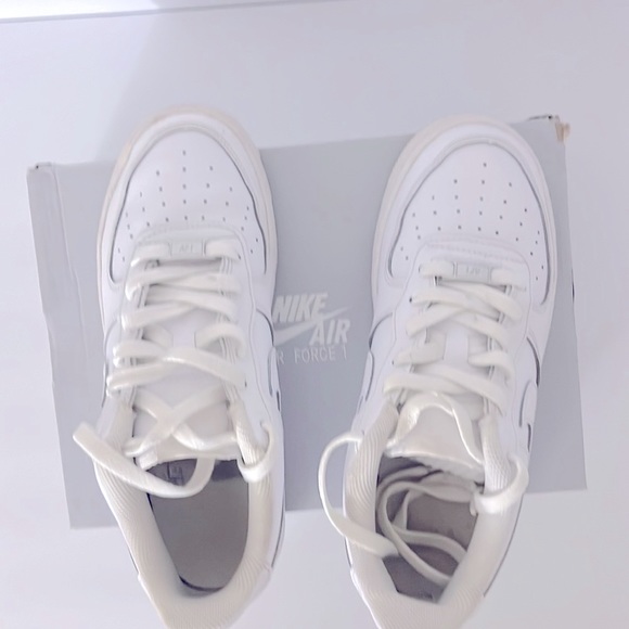 Nike Air Force One white sz7 - Picture 3 of 5